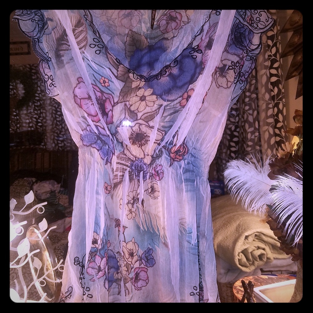 Sheer watercolor print empire waist blouse sz Lg